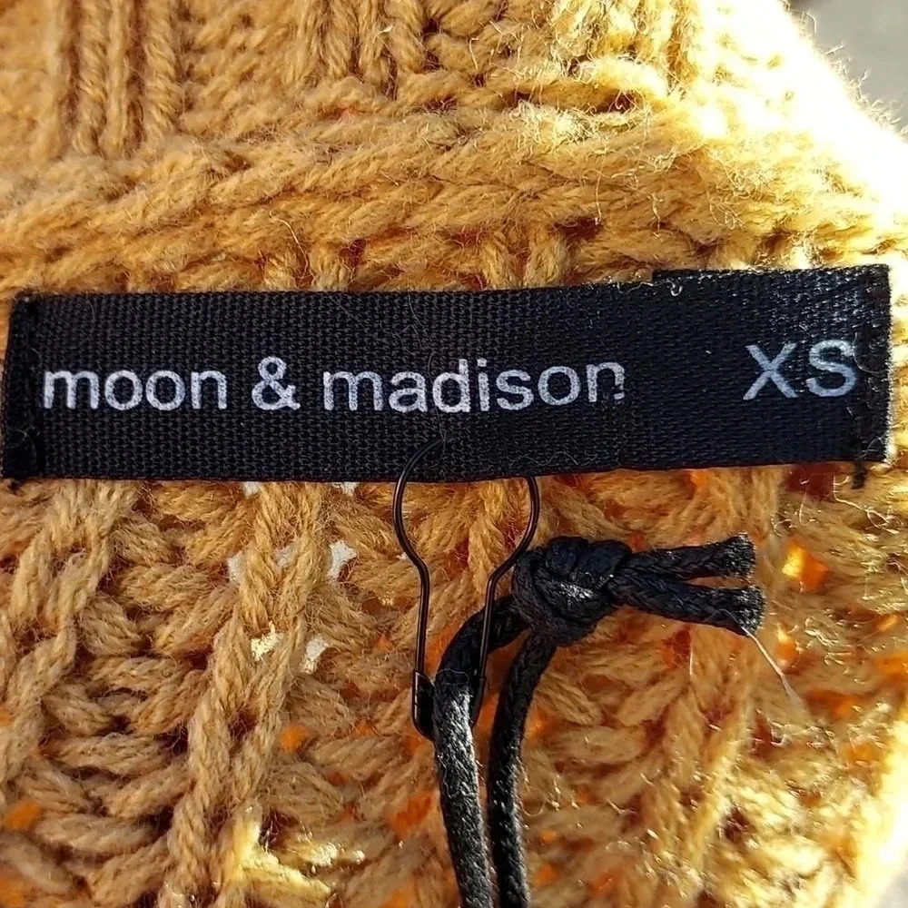 NWT Moon & Madison Chunky Sweater  XS Mustard Color - Picture 5 of 11